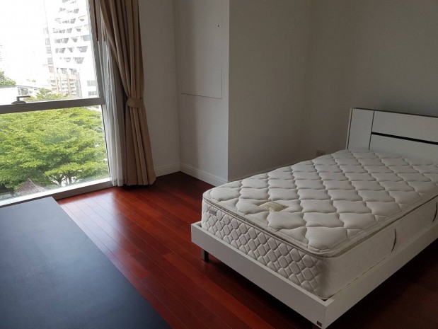 Athenee Residence, 223 Sqm. Convenient, Spacious, City view, Three Bedrooms Condo for Rent at Athenee Residence. – รูปที่ 3