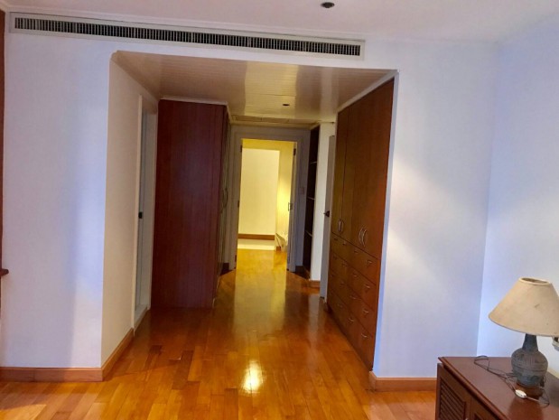 Kallista Mansion, 315sqm. spacious Three Bedroom, living room, Dining room, Powder room, Spacious kitchen, maid’s room and bath, big front balcony, laundry area, fully furnished Condo for Rent/Sale at Kallista Mansion. Kallista Mansion, 315sqm. spacious Three Bedroom, living room, Dining room, Powder room, Spacious kitchen, maid’s room and bath, big front balcony, laundry area, fully furnished Condo for Rent/Sale at Kallista Mansion.