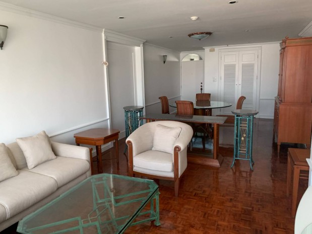 Sukhumvit Suites, 89sqm. spacious Two Bedrooms Condo for Sale at Sukhumvit Suite.