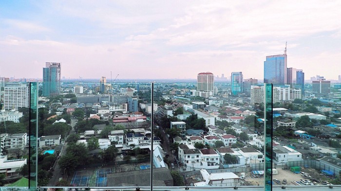 Rhythm Sukhumvit 36-38, Rhythm Sukhumvit 36-38 Brand new Very high floor  great view and openness fully Furnished with all amenities 88 sqm 2 bedroom 2 bathroom for rent well price!! – รูปที่ 4