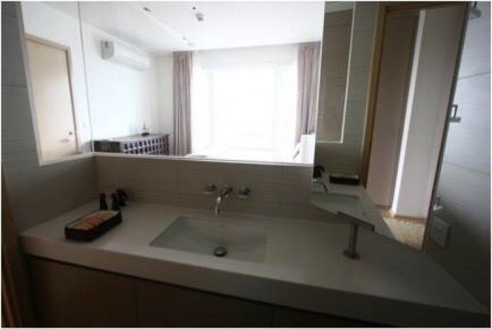 Siri at Sukhumvit 38, 51sqm Well price! Convenient One bedroom for sale at Siri at Sukhumvit 38 – รูปที่ 2