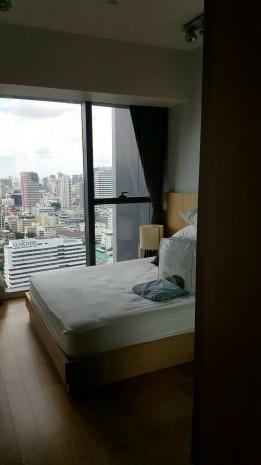 The Met, 198 Sqm. Spacious, Fully Furnished, City view, Three Bedrooms and Maid Quarter Condo for Rent/Sale at The Met.