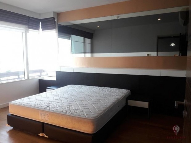 Watermark Chaophraya, Watermark Chaophraya River Condo ,River view High floor 94 sqm 2 bedroom 2 bathroom for rent well price! – รูปที่ 2