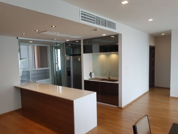 Watermark Chaophraya, Watermark Chaophraya River Condo ,River view Mid floor, 145 Sqm 3 bedroom 3 bathroom for Rent Well price!!