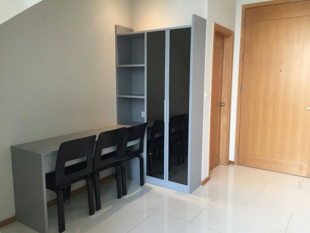 The Emporio Place, The Emporio Place 72 sqm 1 bedroom 1 bathroom ready to move in fully furnished for rent Well price!!