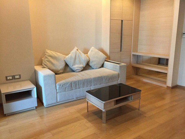 The Address Asoke, 46sqm convenient One Bedroom condo for Rent at The Address Asoke. The Address Asoke, 46sqm convenient One Bedroom condo for Rent at The Address Asoke.