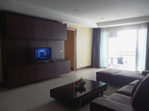 Nusasiri Grand Condo, Nusasiri Grand is a condominium project, developed by Nusasiri, located at Thanon Sukhum Vit, Khwaeng Phra Khanong, Khet Khlong Toei, Krung Thep Maha Nakhon 10110. Nusasiri is also the developer behind Parc Exo Kaset-Navamintra and M Nusasiri Grand Condo, Nusasiri Grand is a condominium project, developed by Nusasiri, located at Thanon Sukhum Vit, Khwaeng Phra Khanong, Khet Khlong Toei, Krung Thep Maha Nakhon 10110. Nusasiri is also the developer behind Parc Exo Kaset-Navamintra and M