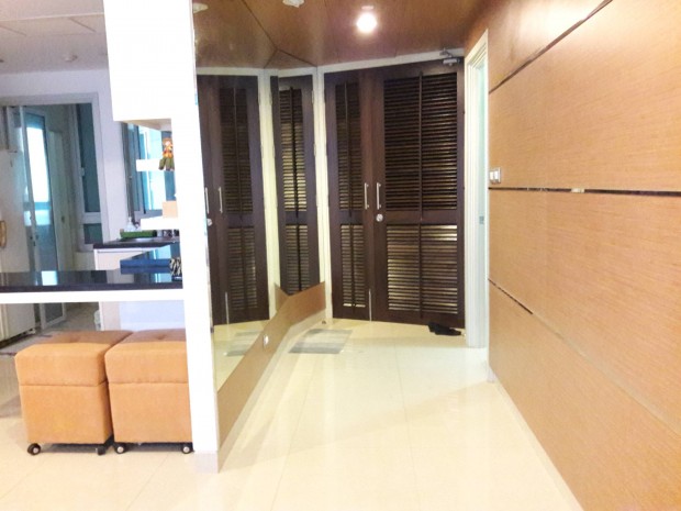 Watermark Chaophraya,  Watermark Chaophraya River Condo ,River view middle class  145 sqm 3 bedroom 3 bathroom 1 maid  for sale Well price!! – รูปที่ 2