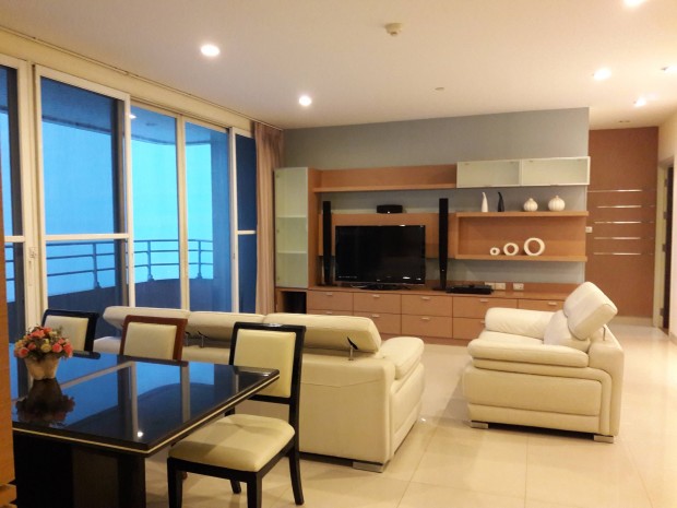 Watermark Chaophraya,  Watermark Chaophraya River Condo ,River view middle class  145 sqm 3 bedroom 3 bathroom 1 maid  for sale Well price!! – รูปที่ 4