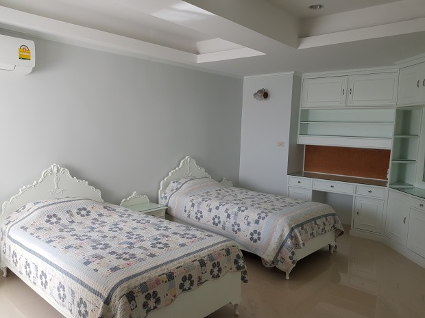 Taiping Tower , 256sqm Luxury Spacious 4 Bedrooms Condo for rent at Taiping Ekkamai – รูปที่ 2