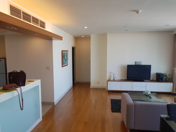 Watermark Chaophraya, Watermark Chaophraya River Condo ,River view middle floor 145 sqm 3 bedroom 3 bathroom 1 maidroom for sale !! Watermark Chaophraya, Watermark Chaophraya River Condo ,River view middle floor 145 sqm 3 bedroom 3 bathroom 1 maidroom for sale !!