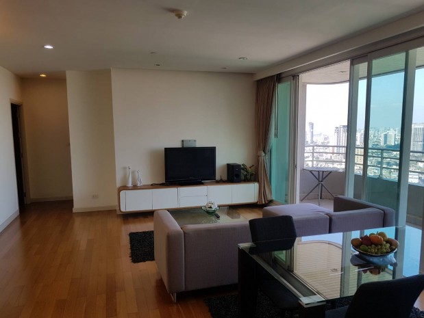 Watermark Chaophraya, Watermark Chaophraya River Condo ,River view middle floor 145 sqm 3 bedroom 3 bathroom 1 maidroom for sale !! – รูปที่ 2