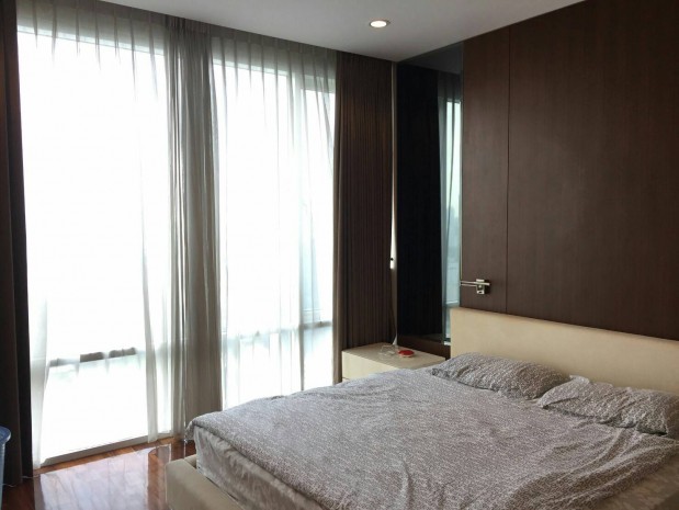 Fullerton, 96sqm convenient, Fully Furnished, High Floor Two Bedrooms Condo for Rent at Fullerton. – รูปที่ 2