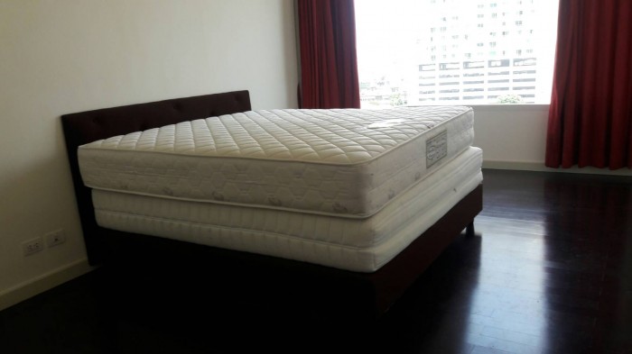 Watermark Chaophraya, Watermark Chaophraya River Condo ,River view low floor, 242 Sqm 3+1 bedroom 4 bathroom  1  livingroom 1 maid for Rent/Sale Well price!! – รูปที่ 4
