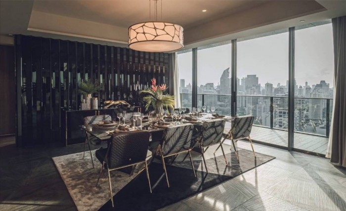 TELA Thonglor, 350 Sq.m. Stunningly Fully Furnished, Private access controlled lobby lifts, Four bedrooms, Maid Quarter Penthouse for Sale at TELA Thonglor.