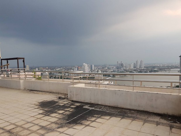 Watermark Chaophraya, 273 sqm. Triplex Bare Shell Penthouse Three Bedrooms and Four Bathrooms for Rent at Watermark Chaophraya. – รูปที่ 4