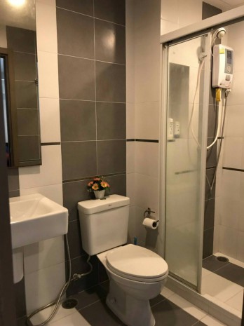 The Base Sukhumvit 77, 30sqm Cozy One bedroom, View pool and Phra Khanong canal, condo for rent at The base sukhumvit 77. – รูปที่ 3
