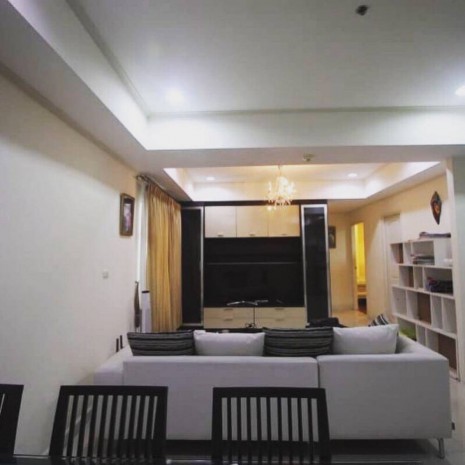 La Vie En Rose, 85 sqm. convenient Two Bedrooms open kitchen and storage room Condo for Rent/Sale at