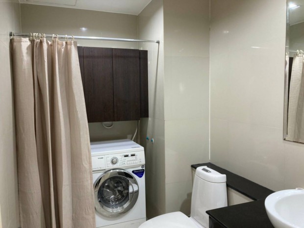 Nusasiri Grand Condo, 80 sqm. Spacious One Bedroom Condo for SALE at Nusasiri grand condo. – รูปที่ 2