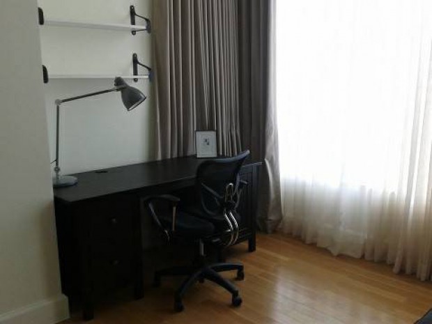 Royce Private Residences, 112 sqm. Spacious Fully Furnished Two Bedrooms Condo for RENT/SALE at Royce Private Residences. – รูปที่ 2