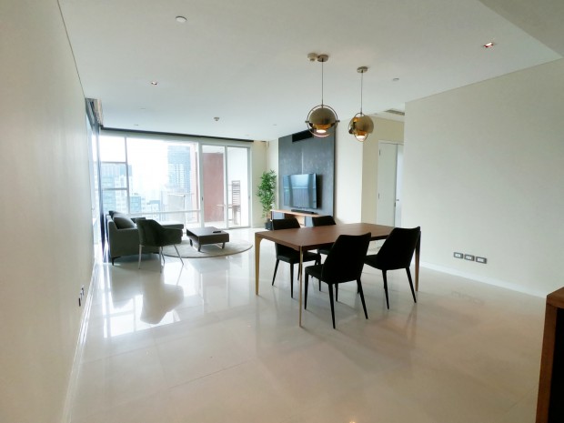 Fullerton, 132 sqm. Spacious, airy, Three Bedrooms Condo for Rent at Fullerton. – รูปที่ 3