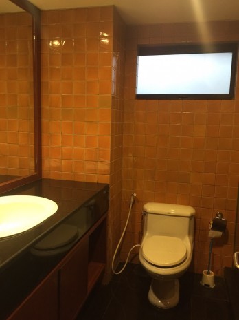 Las Colinas, 185sqm Beautiful, Spacious Two Bedrooms Condo for rent at Las Colinas – รูปที่ 4