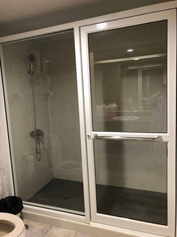 Royal Castle, 140 sqm. Beautiful fully furnished, Good view, Three Bedrooms Condo for RENT/SALE at Royal Castle. Royal Castle, 140 sqm. Beautiful fully furnished, Good view, Three Bedrooms Condo for RENT/SALE at Royal Castle.