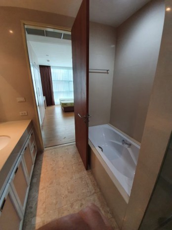Chatrium, 120 sqm. Spacious Two Bedrooms and Maid room, Condo for RENT at Chatrium. – รูปที่ 4
