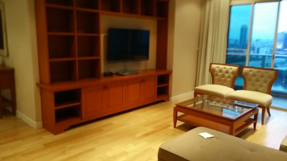 Millennium Residence @ Sukhumvit, 128sqm Lake View, Elegant Two Bedrooms Condo to let at Millennium Residence – รูปที่ 2