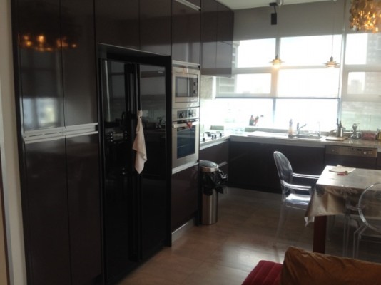 Baan Klang Krung Siam Patumwan, 134sqm Luxury, Elegant Three Bedrooms Condo to let at Baan Klang Krung Siam Patumwan