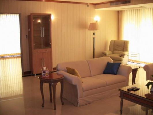Las Colinas, 180sqm High Rise, Spacious Two Bedroom Condo to let at Las Colinas – รูปที่ 2