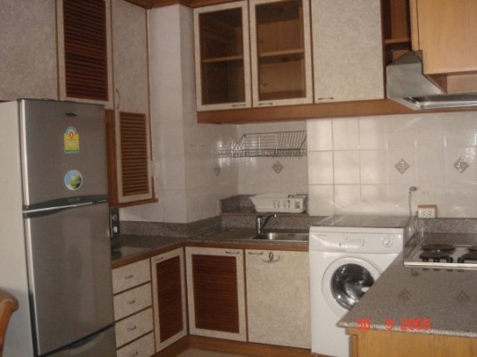 Patumwan Resort, 93sqm Spacious, Well priced Three Bedrooms Condo to let at Patumwan Resort – รูปที่ 4