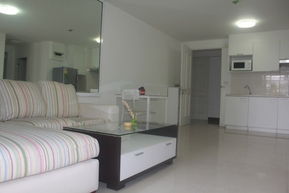 The Clover Thonglor 18, 71sqm Spacious, Newly Furnished Two Bedroom Property for rent and sale at The Clover Thonglor – รูปที่ 2