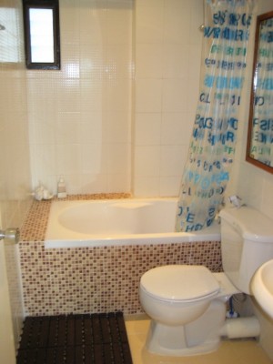 Thonglor Tower, 50sqm Peaceful, Ready To Move In Two Bedroom Flat To Let at Thonglor Tower – รูปที่ 3