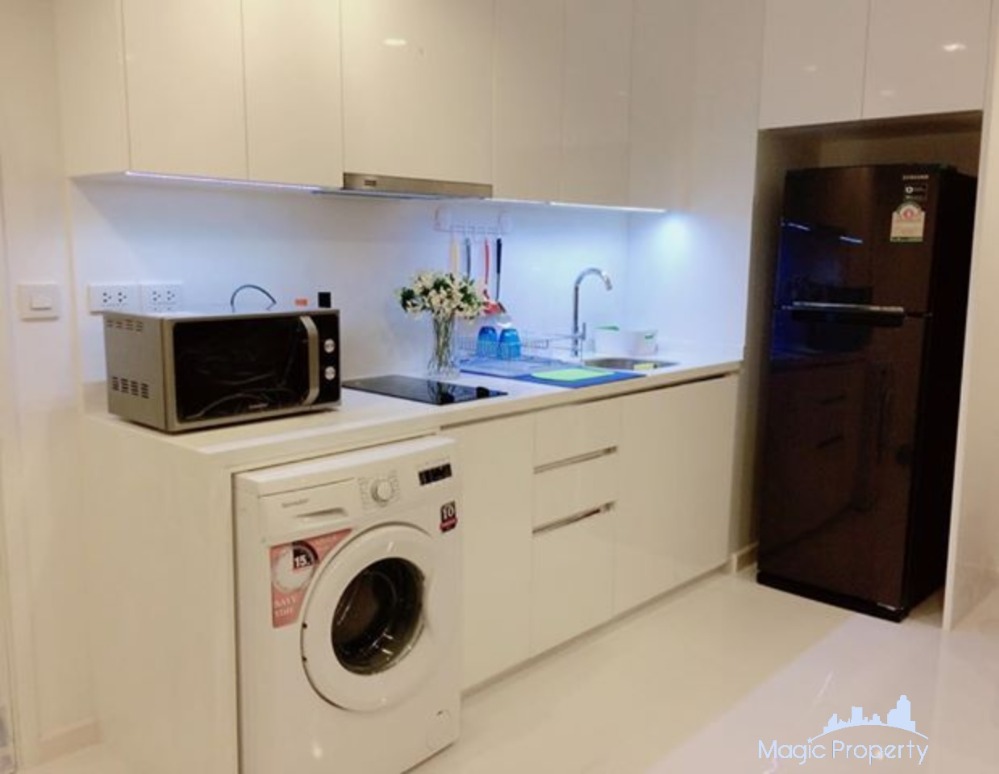 ขายคอนโดมิเนียม 2 ห้องนอนใน นารา 9 บาย อีสเทิร์น สตาร์ แขวงทุ่งมหาเมฆ เขตสาทร กทม. – รูปที่ 4