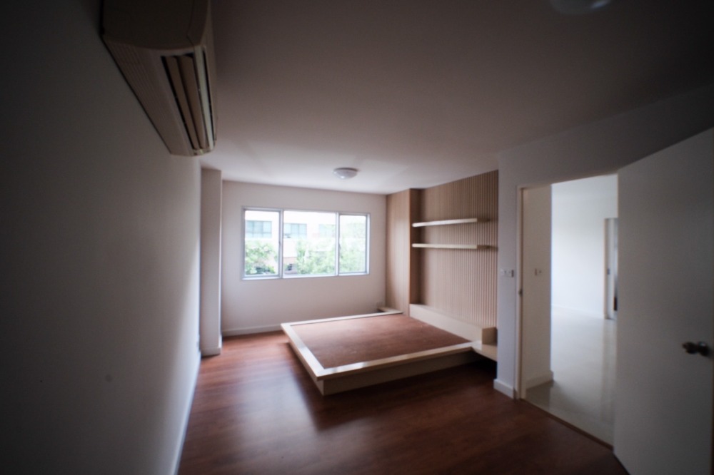 ขายด่วน Condo One Sathorn 51 SQM 3.3 mb ตกแต่งใหม่ ซอยเย็นอากาศ 2 ถูกสุดๆ – รูปที่ 4