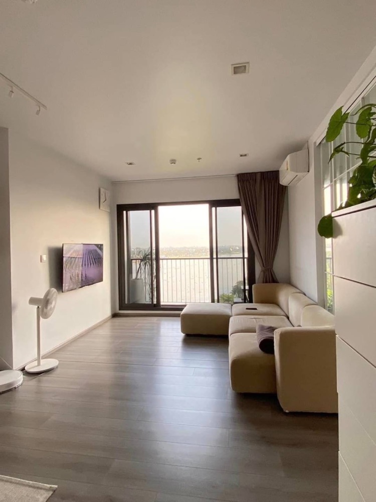 Urgent sale, 1 bedroom condo on the Chao Phraya River, great view, The Politan Aqua Tower A, luxury central area The greatest in Nonthaburi, clear view, MRT. Phra Nang Klao