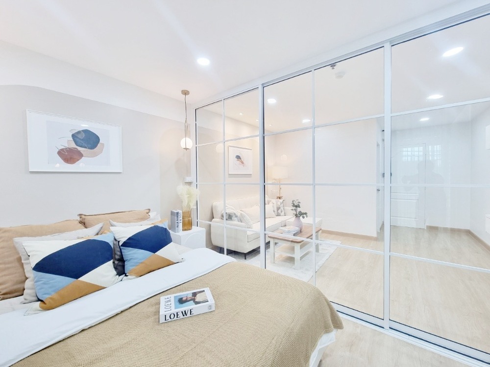 🎈 Minimal 🎈 Regent home 7/1 บางนา