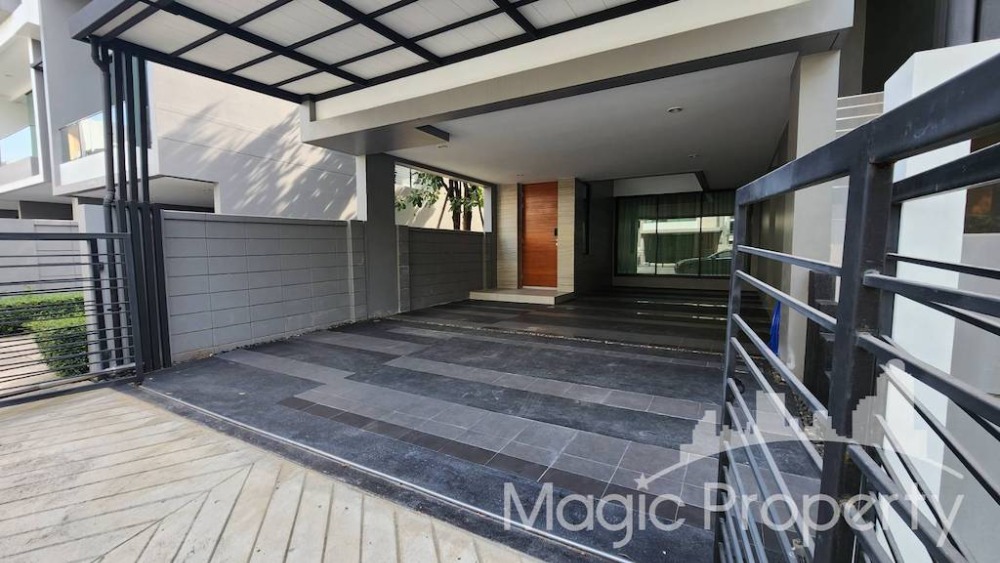 4 Bedroom For Sale in Nirvana Define Srinakarin-Rama9 Townhouse, Saphan Sung, Bangkok 4 Bedroom For Sale in Nirvana Define Srinakarin-Rama9 Townhouse, Saphan Sung, Bangkok