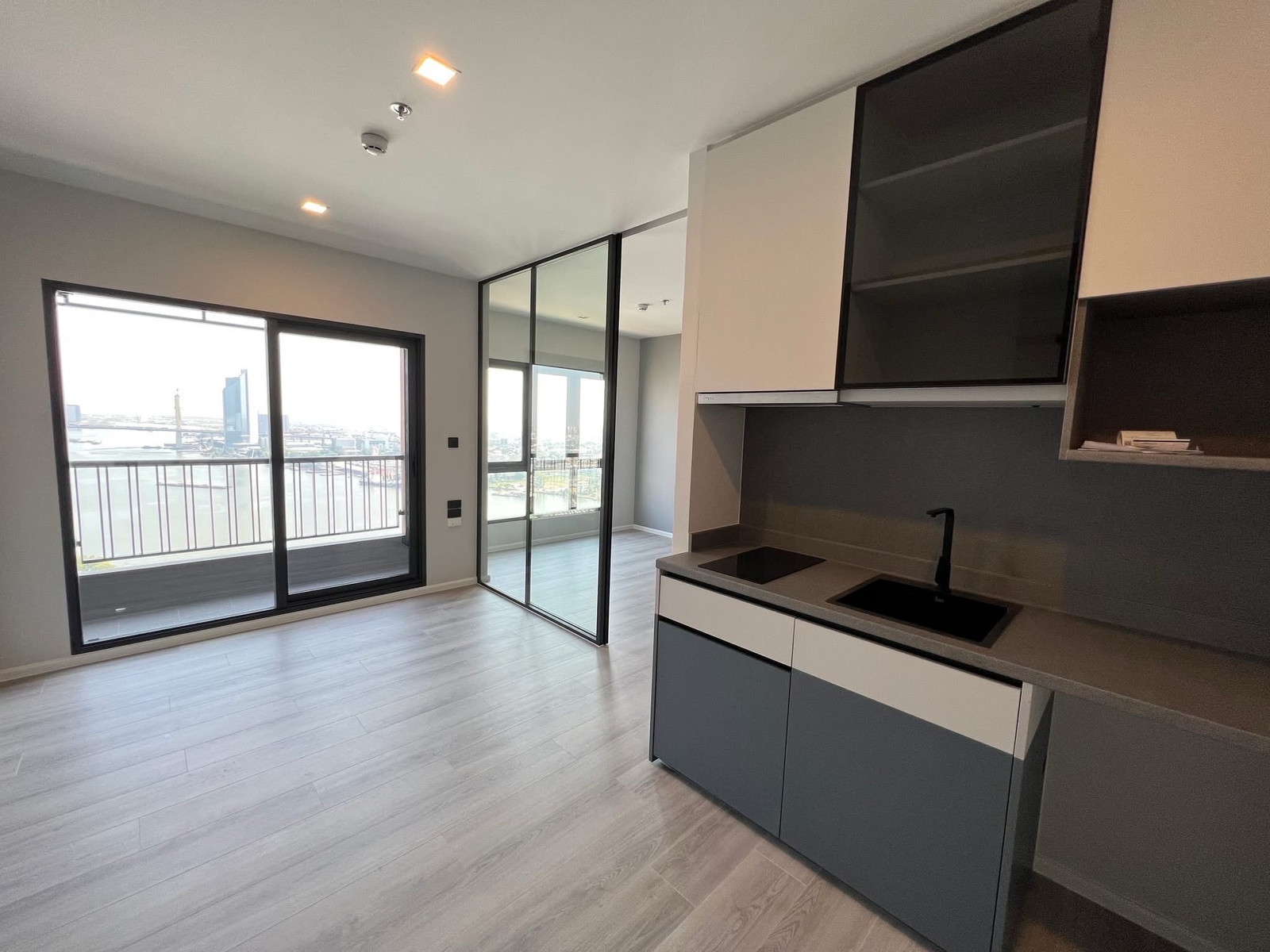 Urgent sale, 16th floor, east, very cheap, The Key Rama 3 Urgent sale, 16th floor, east, very cheap, The Key Rama 3