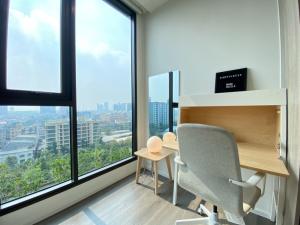 For Sale Whizdom Essence, including green gardens, swimming pools and city views @9.44 MB
