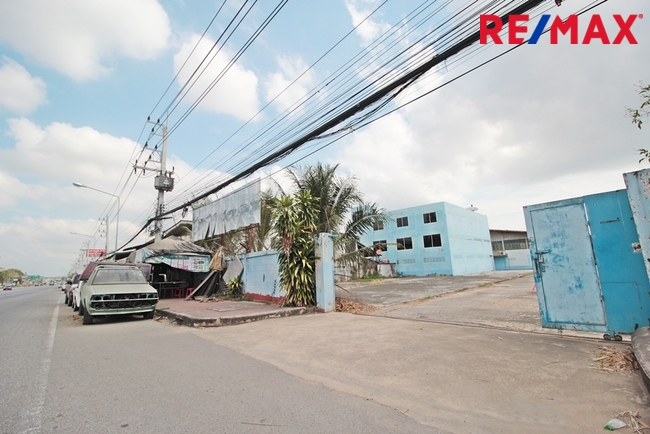 Land for sale opposite Thanarat Camp Next to Petchkasem Road, Pranburi 12 rai than the price to buy. – รูปที่ 2