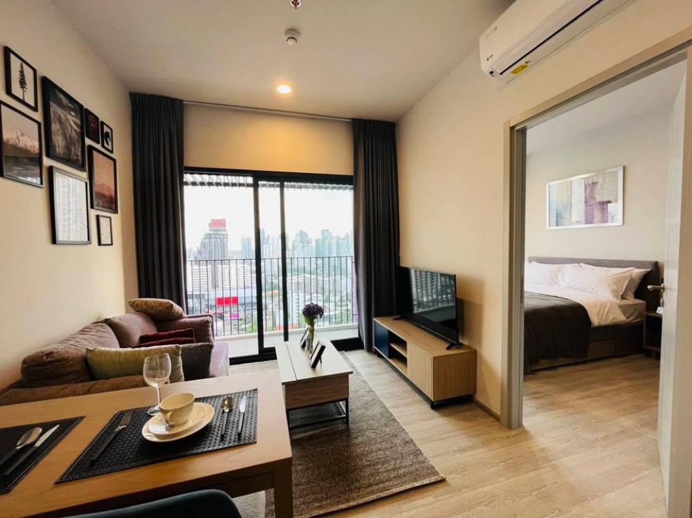 Special price 16,999/ month can negotiate for rent XT Ekkamai 1 bedroom