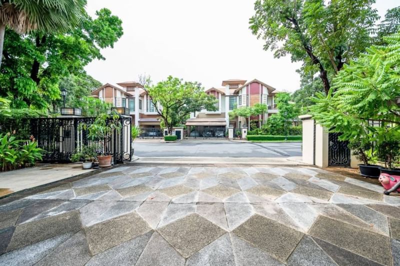 บ้านแสนสิริ สุขุมวิท 67 Baan Sansiri Sukhumvit 67 พื้นที่ 158 ตารางวา หลังมุม type A บ้านแสนสิริ สุขุมวิท 67 Baan Sansiri Sukhumvit 67 พื้นที่ 158 ตารางวา หลังมุม type A