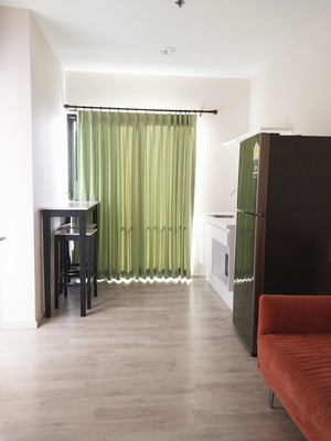 0080P2 For rent, Plum Condo Central Station, Phase 2, 25th floor. 0080P2 For rent, Plum Condo Central Station, Phase 2, 25th floor.