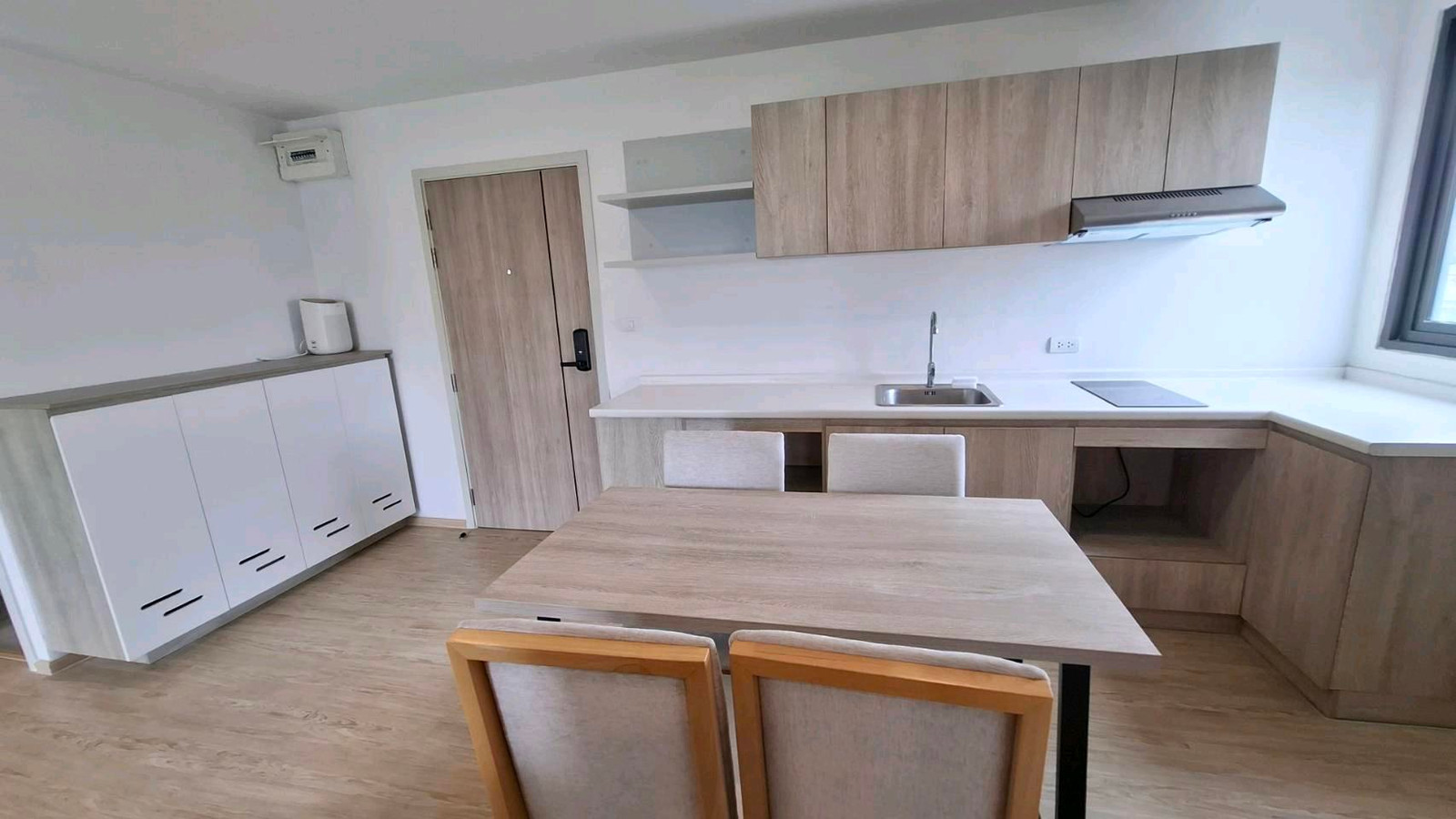 Rent The Excel Hideaway Sukhumvit 50 2 bedrooms 2 bathrooms Price 18,000 baht Rent The Excel Hideaway Sukhumvit 50 2 bedrooms 2 bathrooms Price 18,000 baht