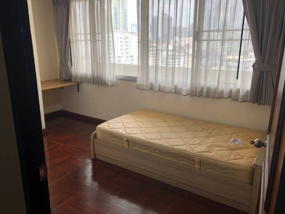 DS Tower 1, Spacious 3 bedrooms size 200sqm for sale 18.5mb
