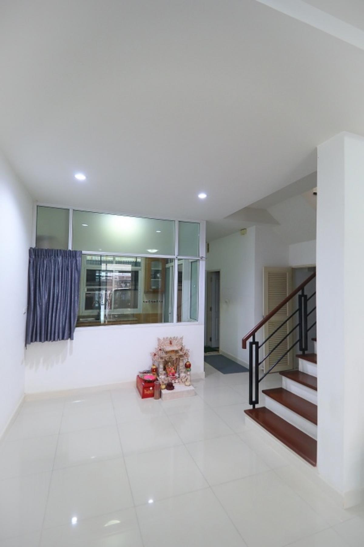 ขาย ทาวน์โฮม หมู่บ้าน เจเอสพี เรสซิเดนซ์ กัลปพฤกษ์ 22.8 ตรว สร้างจาก อิฐแดง ทั้งหลัง ทำเลดี เดินทางสะดวก บ้านสภาพดี พร้อมอยู่ เพื่อนบ้านน่ารัก – รูปที่ 3