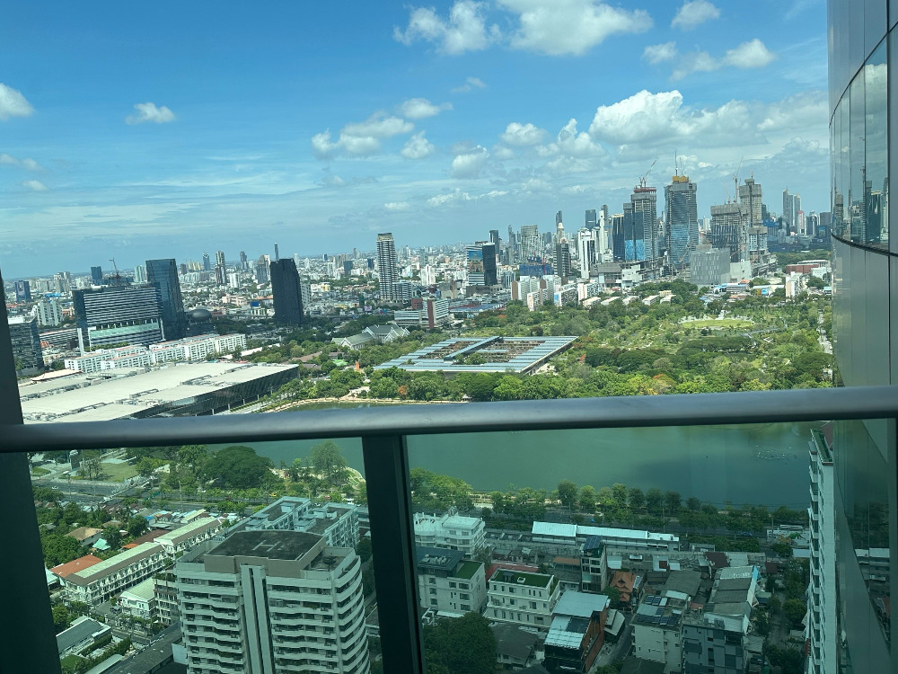 Millennium Residence Duplex Penthouse: 260sqm 3bed+study 61,000,000 Am: 0656199198