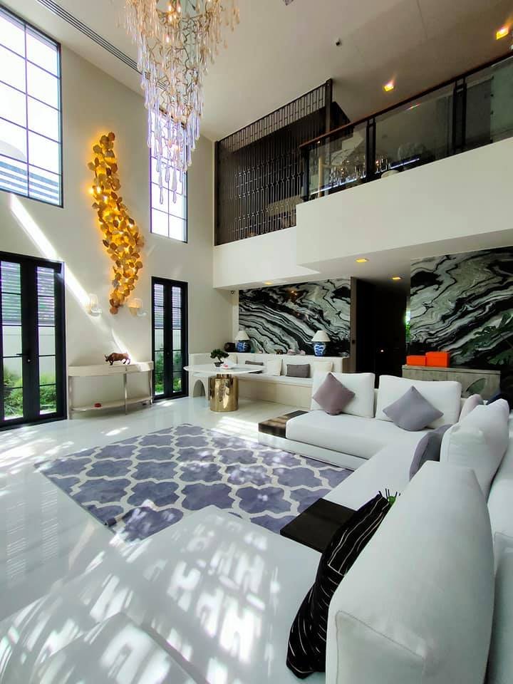 Rental : Luxury Townhome Quarter 31, Sukumvit 31 ,  4 bed 5 bath , 2 Parking Lot , 4 Floors , 425 sqm – รูปที่ 2